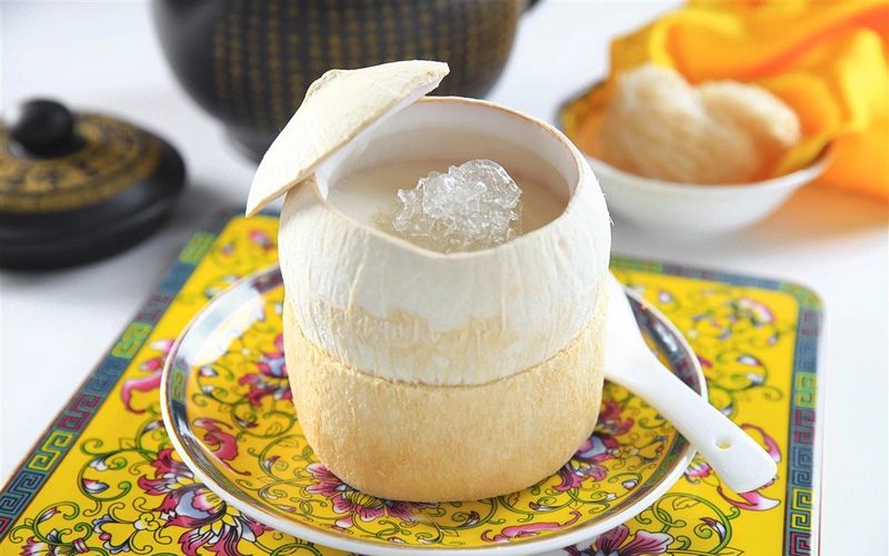 Yến chưng trái dừa thanh mát, dễ làm